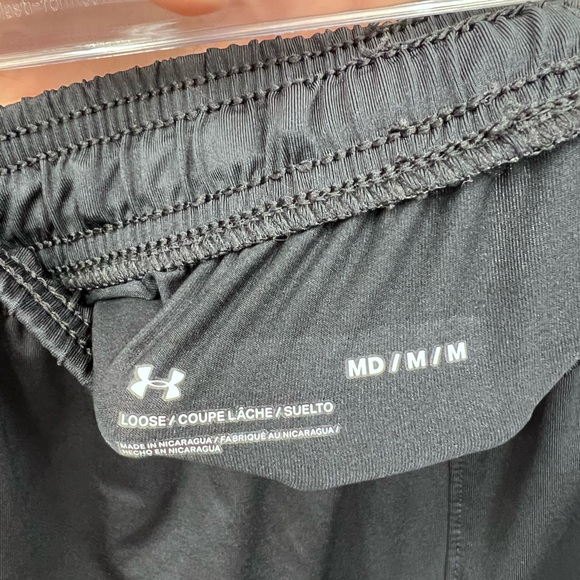 Under Armour Stretch Train Shorts - Picture 3 of 3